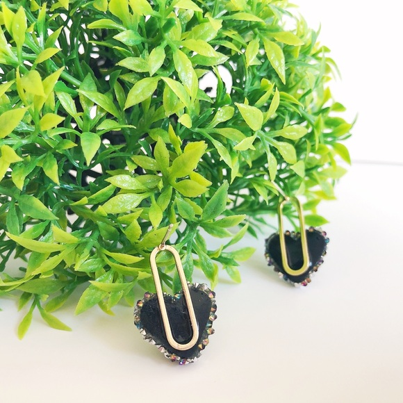 ✨NEW✨ Crystal Heart Stud Earrings for Women, Girls , Students, Party. - Picture 6 of 10